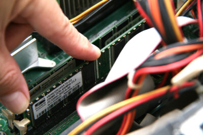 Desbloquea el potencial de tu computadora con estos sencillos pasos para limpiar tu memoria RAM