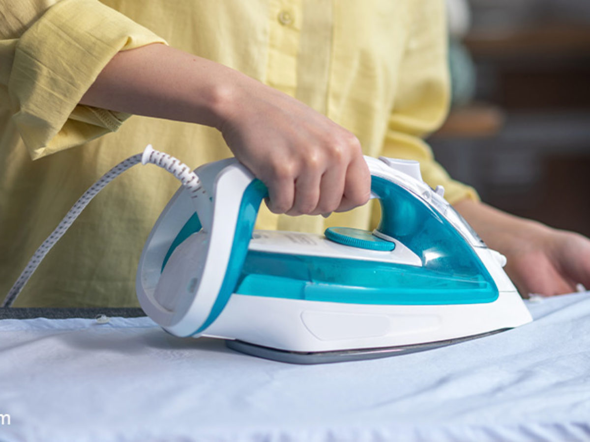 Consejos para limpiar la suela de tu plancha de forma efectiva