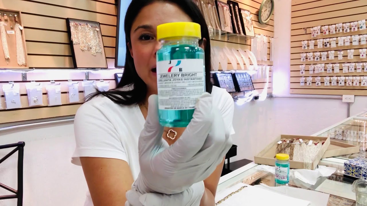 Limpiador de joyas líquido: brillo y protección en un solo producto