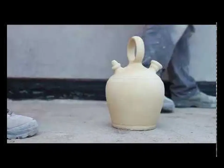 Limpiar botijo de barro: trucos para su interior