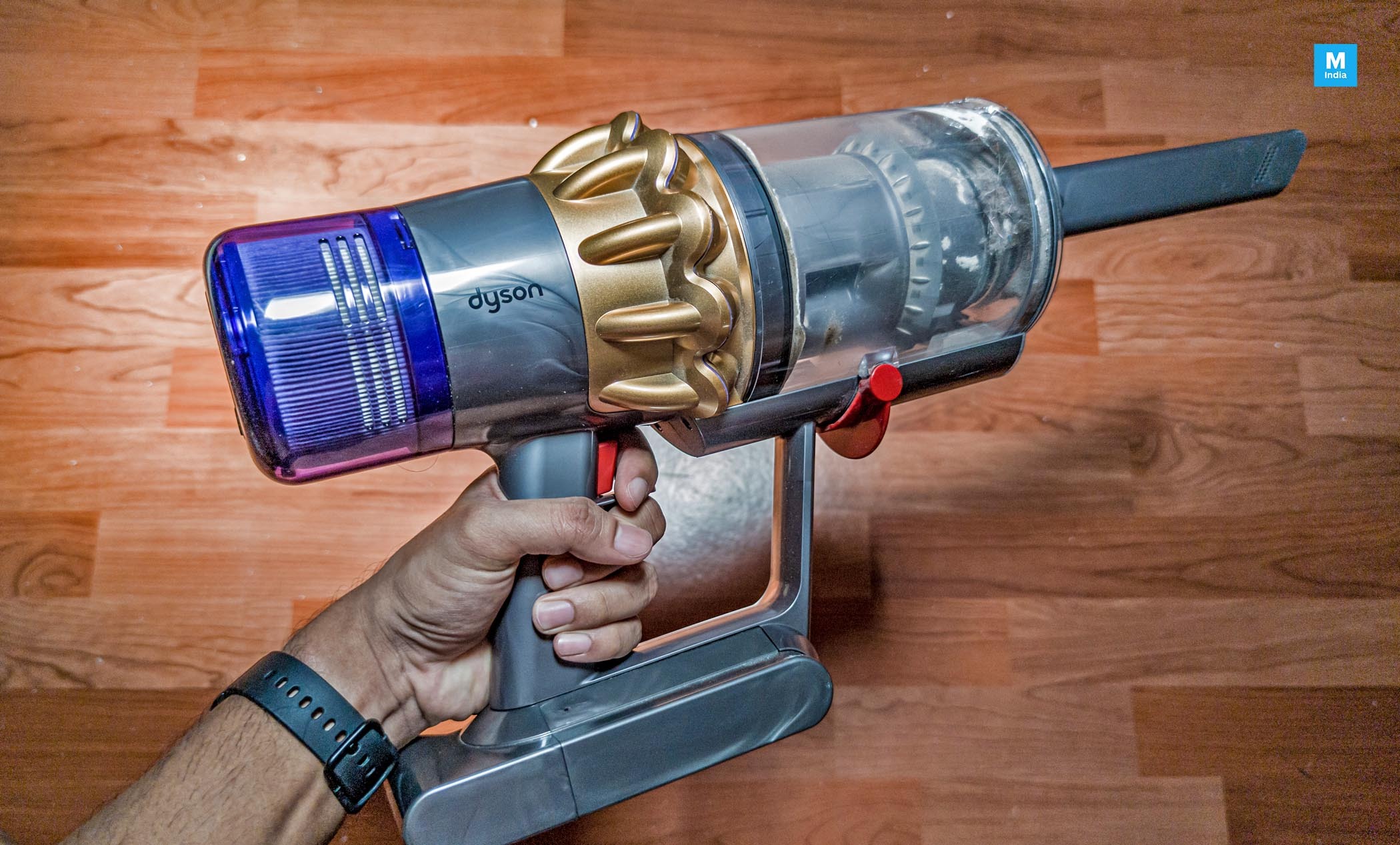 Limpiar Dyson V10: Consejos y Trucos para Mantener tu Aspiradora en Perfecto Estado
