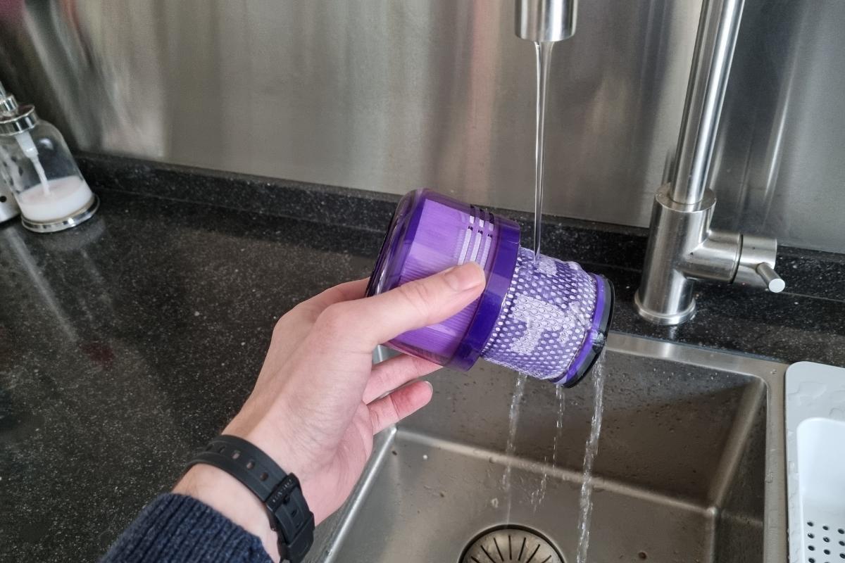 Limpiar filtro Dyson V11: Guía paso a paso