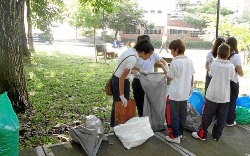 Limpiar parques: Mantén tu ciudad limpia y verde