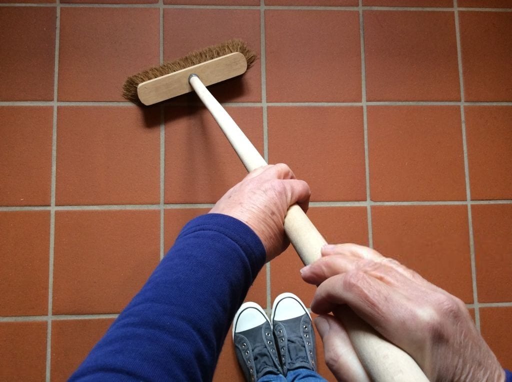 Limpiar suelo de gres con vinagre