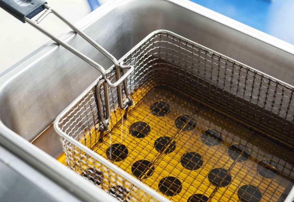 Limpiar freidora de aire con limón: trucos efectivos 2 Limpiar freidora de aire con limón: trucos efectivos